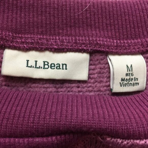 L.L.Bean Lightweight Soft Crewneck Sweater Fleece Top Purple Women’s size Med - Picture 3 of 9